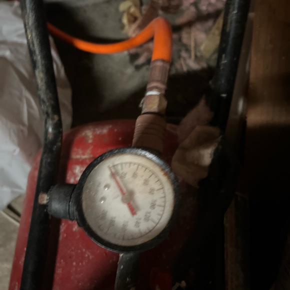 Heavy duty and a Great air compressor. - Picture 1 of 5